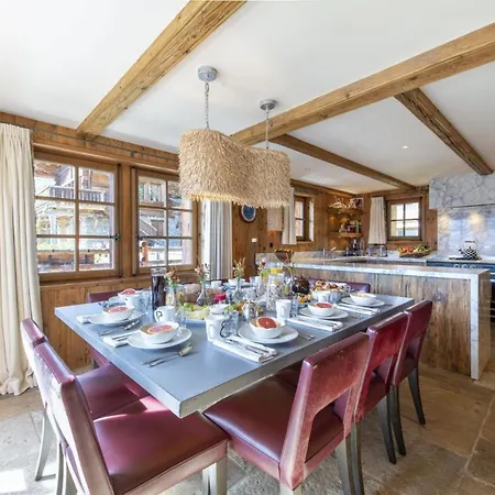 Holiday home Swiss Dabonne House